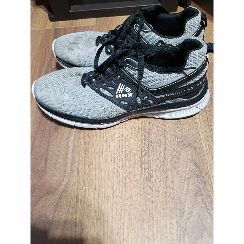 Men's Grey And Black Tennis Shoes Size 10.5w Good Condition